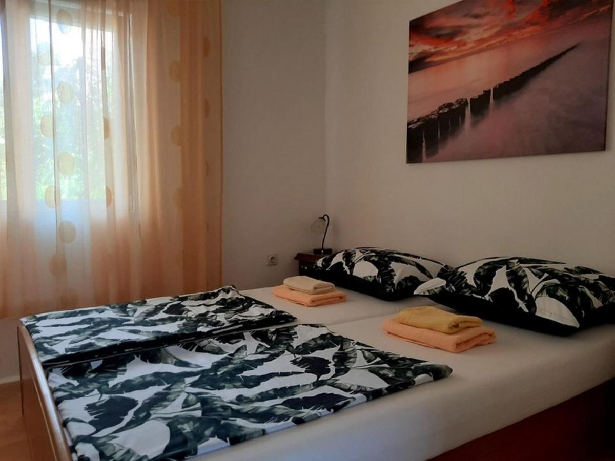 Apartments Nada Krk Island Eksteriør billede