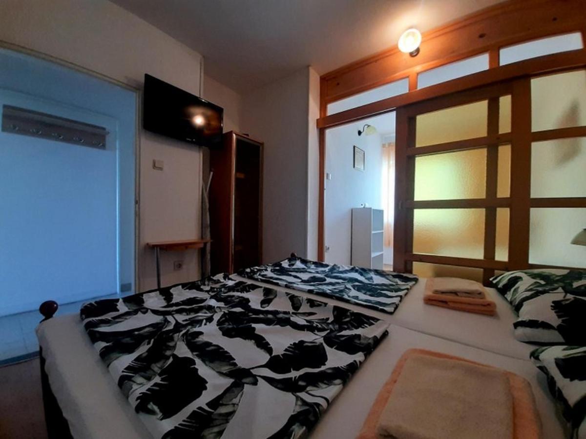 Apartments Nada Krk Island Eksteriør billede