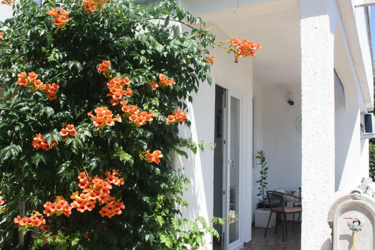 Apartments Nada Krk Island Eksteriør billede